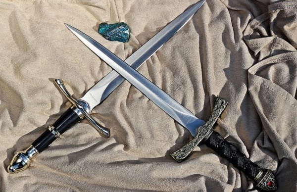 Ритуальный нож как инструмент практика